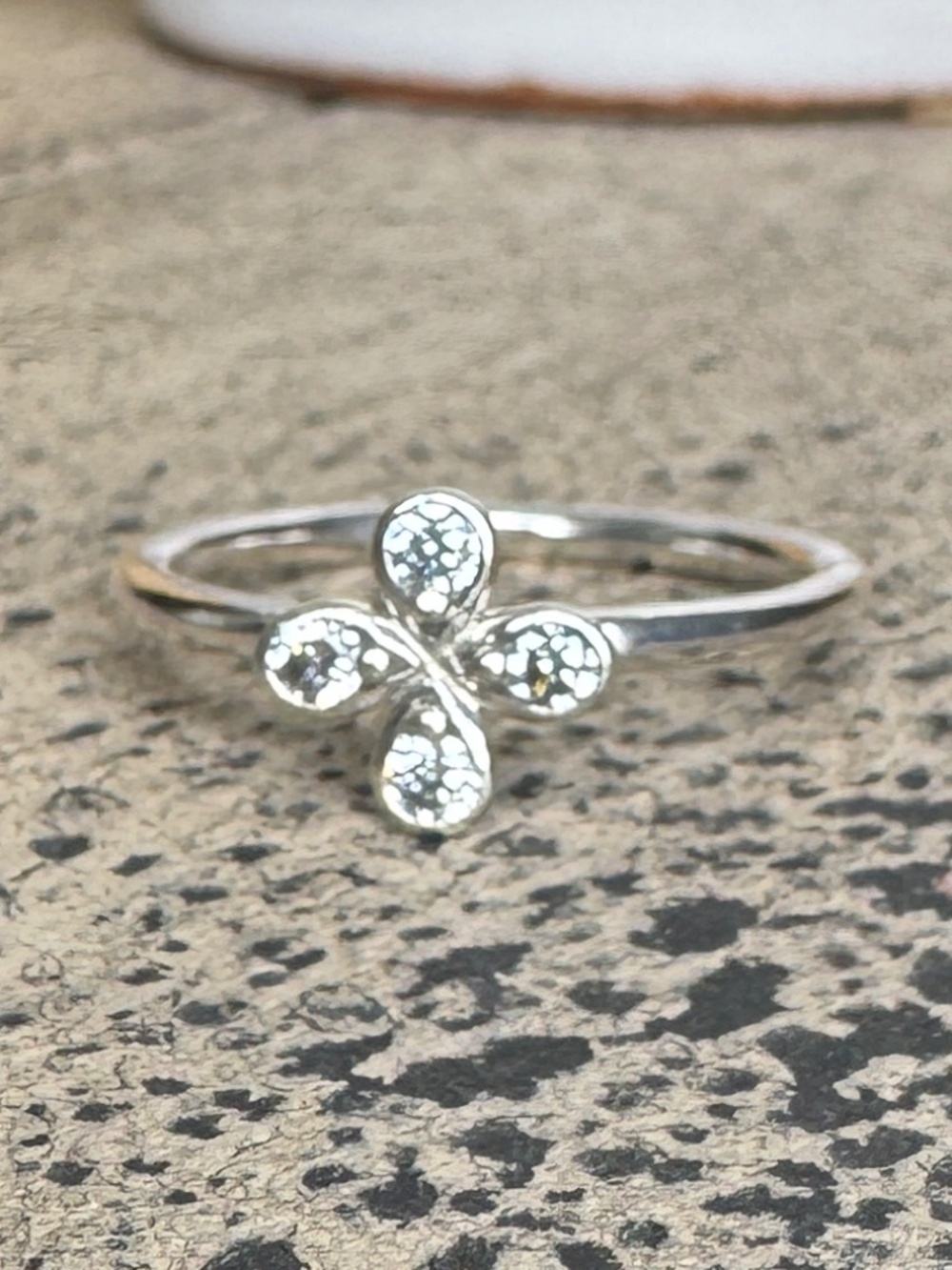 Pandora Four Petal Ring NWOT